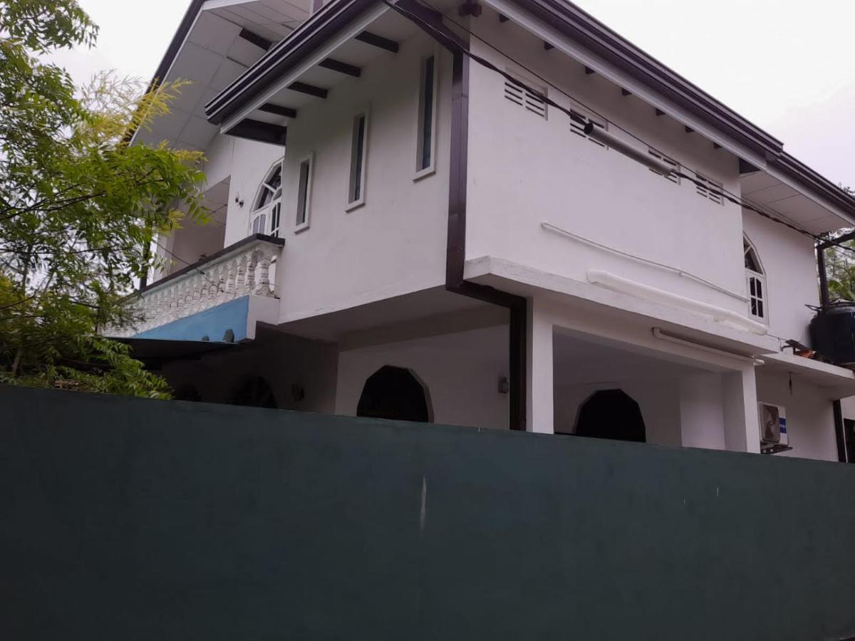 Hellen Homestay Negombo Bagian luar foto