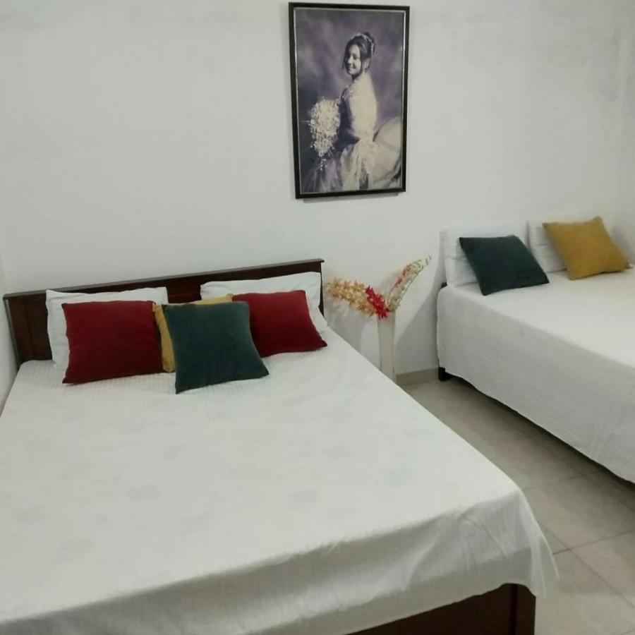 Hellen Homestay Negombo Bagian luar foto